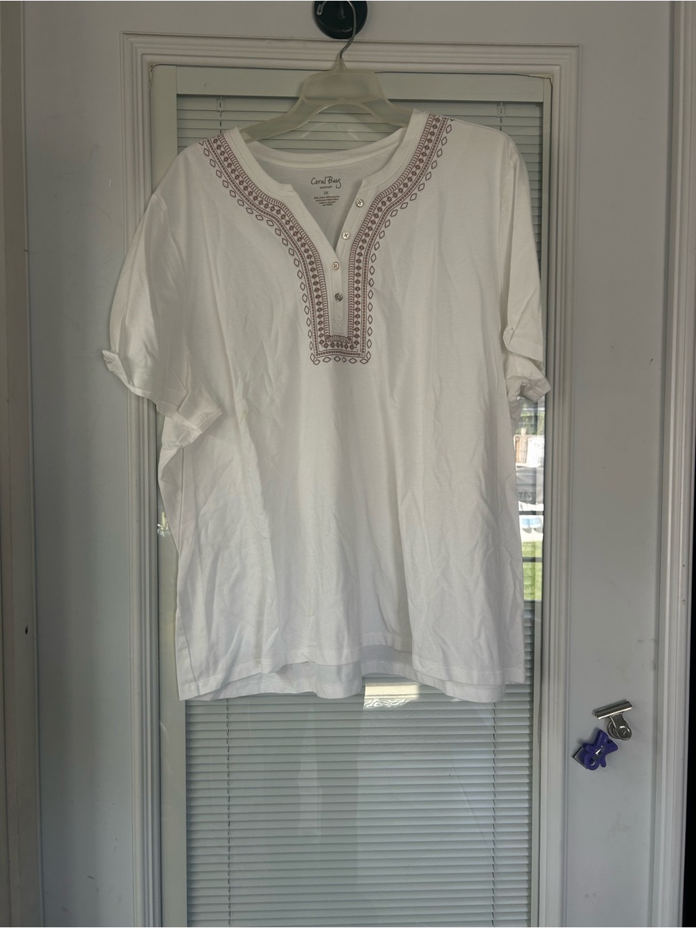 Coral Bay White Short-Sleeve Embroidered Henley Tunic
